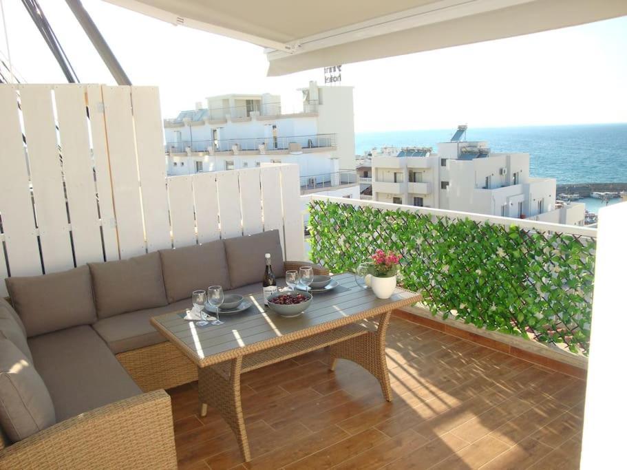 Centre Penthouse With Seaview Appartement Héraklion